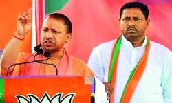 योगी आदित्यनाथ का अखिलेश पर हमला, कहा-अपात्र पुत्र से नहीं संभलती विरासत योगी आदित्यनाथ का अखिलेश पर हमला, कहा-अपात्र पुत्र से नहीं संभलती विरासत