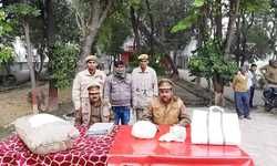 अवैध कच्ची एवं गैर प्रांतीय विदेशी शराब सहित युवक गिरफ्तार