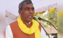 ओमप्रकाश राजभर ने मंच से भाजपा नेताओं को दी मां की गाली