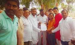 मिल्कीपुर पंप कैनाल को चालू कराने की मांग को लेकर मजदूर सभा का धरना प्रदर्शन मिल्कीपुर पंप कैनाल को चालू कराने की मांग को लेकर मजदूर सभा का धरना प्रदर्शन