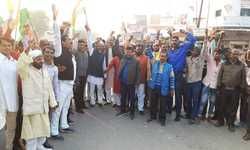 नागरिकता संसोधन कानून के समर्थन में भाजपाइयों ने निकाला जुलूस