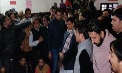 लखनऊ : प्रसपा अध्यक्ष शिवपाल यादव ने की अधिवक्ताओं से मुलाकात, बोले  परिवार को आर्थिक मदद दे सरकार, 50 लाख की आर्थिक मदद दे सरकार, हत्यारों,जिम्मेदार पुलिसकर्मियों पर कार्रवाई हो