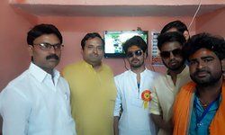 मऊ रानीपुर- पूर्व महापौर प्रत्याशी राहुल सक्सेना ने विधान सभा मऊ रानीपुर मे सपा के युवाओ के साथ मीटिंग कर 2019 लोकसभा चुनाव मे जुट जाने का दिशा निर्देश दिया