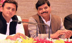 अखिलेश यादव के राजतिलक के बाद, अब चाचा शिवपाल का भी होगा सपा में भव्य राजतिलक-जेपी यादव अखिलेश यादव के राजतिलक के बाद, अब चाचा शिवपाल का भी होगा सपा में भव्य राजतिलक-जेपी यादव