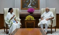 दिल्ली: पश्चिम बंगाल की मुख्यमंत्री ममता बनर्जी ने आज प्रधानमंत्री नरेंद्र मोदी से मुलाकात की।