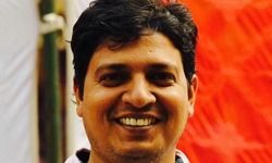 जेकर काम, ओही के भावे, दूजा करे त लंका ढावे जेकर काम, ओही के भावे, दूजा करे त लंका ढावे