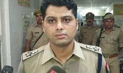 पुलिस पर फायरिंग कर भाग रहा 50 हजार का इनामिया बदमाश हाफिज़ ढेर पुलिस पर फायरिंग कर भाग रहा 50 हजार का इनामिया बदमाश हाफिज़ ढेर
