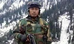 4 आतंकवादियों को मार गिराने वाले हवलदार हंगपन दादा को मरणोपरांत अशोक चक्र सम्मान 4 आतंकवादियों को मार गिराने वाले हवलदार हंगपन दादा को मरणोपरांत अशोक चक्र सम्मान