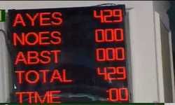 जीएसटी संविधान संशोधन बिल लोकसभा से पास, राहुल ने कहा अच्छा कदम जीएसटी संविधान संशोधन बिल लोकसभा से पास, राहुल ने कहा अच्छा कदम