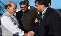 सार्क सम्मेलन : भाषण में धिक्कारने के बाद राजनाथ सिंह ने पाकिस्तान का लंच भी ठुकराया सार्क सम्मेलन : भाषण में धिक्कारने के बाद राजनाथ सिंह ने पाकिस्तान का लंच भी ठुकराया