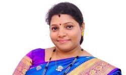 मीनाक्षी शिंदे को चुना गया ठाणे का महापौर मीनाक्षी शिंदे को चुना गया ठाणे का महापौर