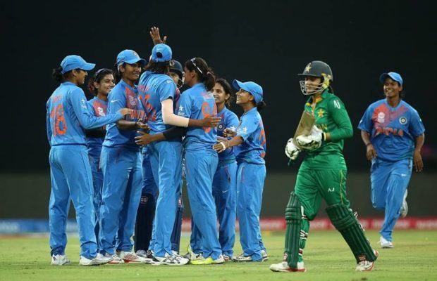 महिला ए‍शिया कप टी-20 फाइनल: भारत ने पाकिस्‍तान को 17 रन से दी मात, जीता खिताब