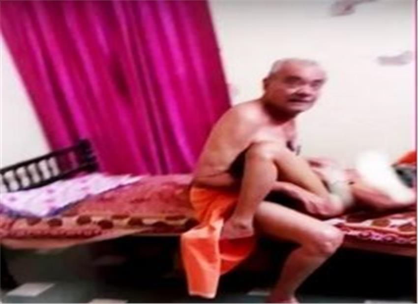कांग्रेस के नेता का सेक्स वीडियो हुआ लीक कांग्रेस के नेता का सेक्स वीडियो हुआ लीक