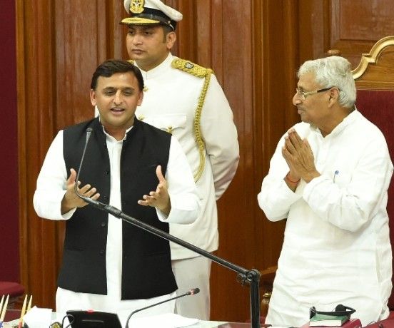 राजनीति बहुत कठिन, मैं भाग्य से बना मुख्यमंत्री राजनीति बहुत कठिन, मैं भाग्य से बना मुख्यमंत्री
