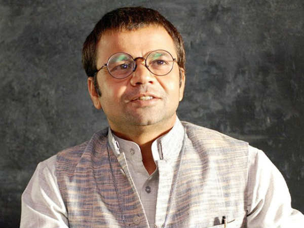 राजनीति के मैदान में कूदे अभिनेता राजपाल यादव, लडे़ंगे यूपी चुनाव राजनीति के मैदान में कूदे अभिनेता राजपाल यादव, लडे़ंगे यूपी चुनाव