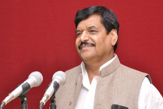 जागरण अख़बार के परवेज अहमद ने शिवपाल से लंबी गुफ्तगू की प्रस्तुत है खास हिस्से जागरण अख़बार के परवेज अहमद ने शिवपाल से लंबी गुफ्तगू की प्रस्तुत है खास हिस्से