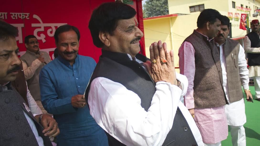 नेताजी के बाद इस आप लोगों की समस्याओं के समाधान का अवसर मुझे मिला – शिवपाल नेताजी के बाद इस आप लोगों की समस्याओं के समाधान का अवसर मुझे मिला – शिवपाल