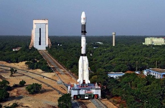ISRO का एक और कमाल, देसी रॉकेट से लॉन्च हुआ INSAT-3DR