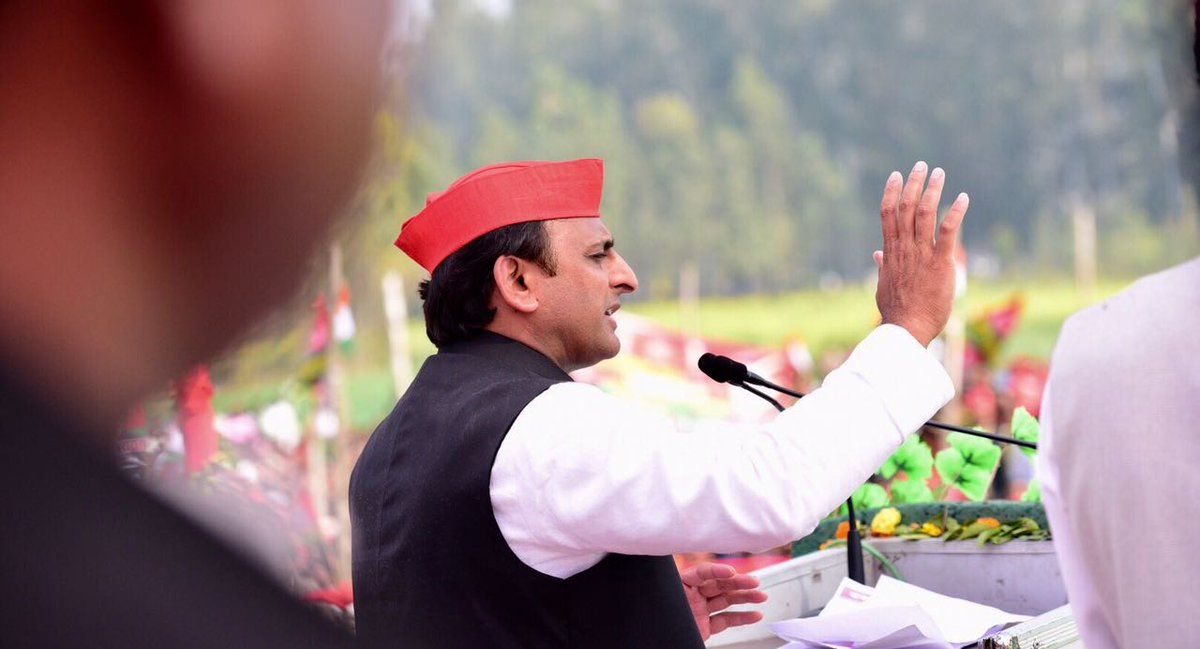 नोटबंदी से आतंकवाद खत्म नहीं हुआ, देश की सीमा पर रोज हो रहे हैं जवान शहीद – अखिलेश यादव नोटबंदी से आतंकवाद खत्म नहीं हुआ, देश की सीमा पर रोज हो रहे हैं जवान शहीद – अखिलेश यादव