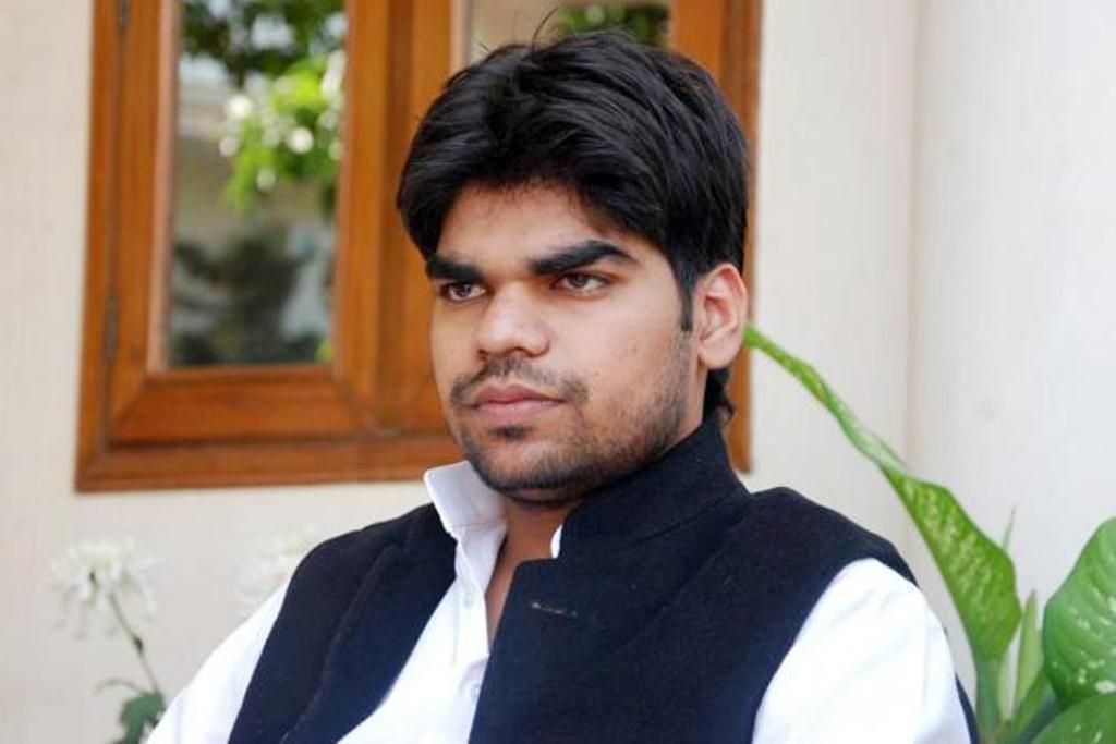अरविंद पर कारवाई से पहले साक्ष्य इकट्ठा करना चाहिए था अरविंद पर कारवाई से पहले साक्ष्य इकट्ठा करना चाहिए था