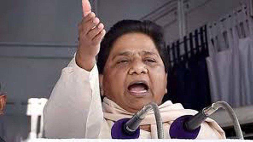 मायावती ने सपा से बसपा मे गए सभी नेताओं को बख्शी इज्जत मायावती ने सपा से बसपा मे गए सभी नेताओं को बख्शी इज्जत