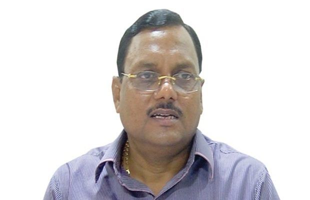 अखिलेश यादव ने यादव सिंह को दी राहत, एक्सटेंशन मांगने पर न्यायिक जांच आयोग को किया भंग अखिलेश यादव ने यादव सिंह को दी राहत, एक्सटेंशन मांगने पर न्यायिक जांच आयोग को किया भंग