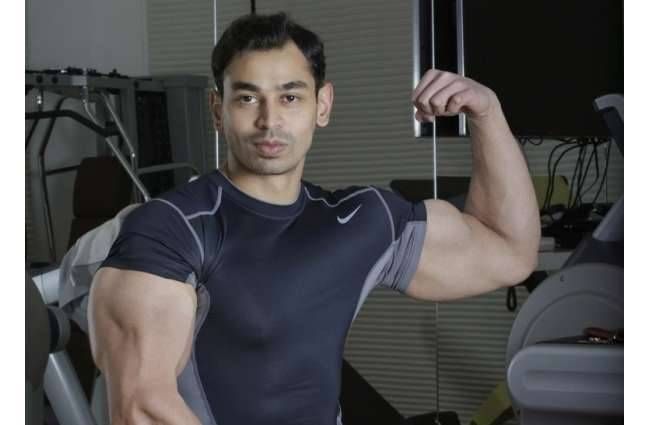 अपनी पत्नी की जीत के साथ प्रतीक ने कांग्रेस-सपा गठबंधन को सराहा अपनी पत्नी की जीत के साथ प्रतीक ने कांग्रेस-सपा गठबंधन को सराहा