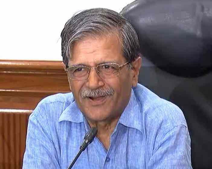 वाड्रा जमीन सौदे पर ढींगरा आयोग ने सौंपी रिपोर्ट वाड्रा जमीन सौदे पर ढींगरा आयोग ने सौंपी रिपोर्ट