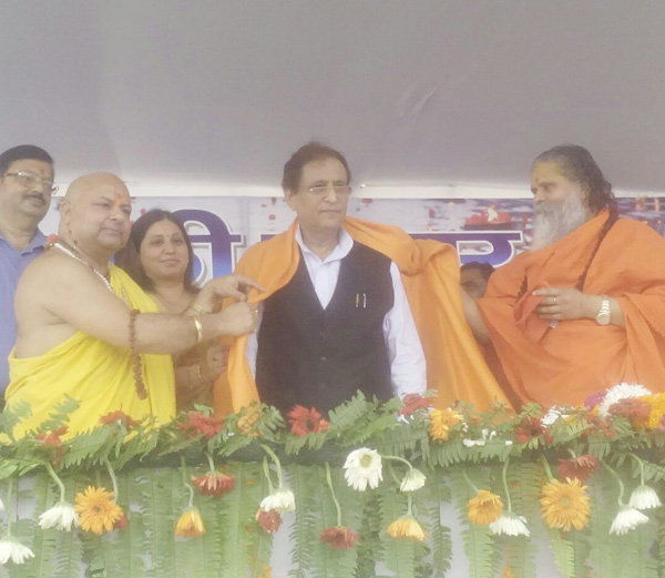आजम खान आज इलाहाबाद के दौरे पर, गंगा की पुकार कार्यक्रम में की शिरकत आजम खान आज इलाहाबाद के दौरे पर, गंगा की पुकार कार्यक्रम में की शिरकत