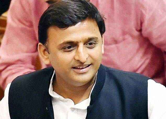 मेडिकल छात्रों पर यूपी सरकार का ऐतिहासिक फैसला मेडिकल छात्रों पर यूपी सरकार का ऐतिहासिक फैसला