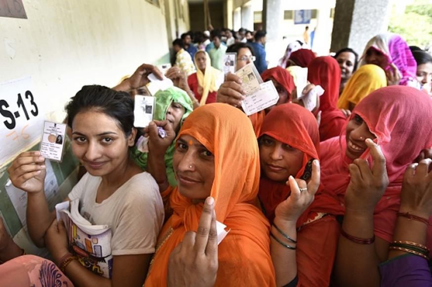 SC ने किया साफ, वोट के लिए धर्म का इस्तेमाल गैरकानूनी SC ने किया साफ, वोट के लिए धर्म का इस्तेमाल गैरकानूनी
