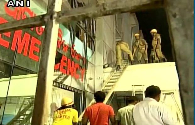 भुवनेश्वर के सम हॉस्पिटल में लगी आग, 24 की मौत और 20 बुरी तरह से झुलसे, PM ने जताया दुख भुवनेश्वर के सम हॉस्पिटल में लगी आग, 24 की मौत और 20 बुरी तरह से झुलसे, PM ने जताया दुख