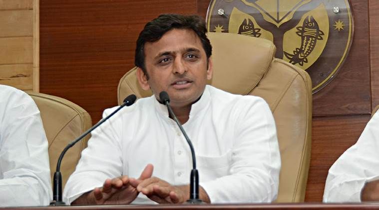 नरेंद्र मोदी से मैं अपील करता हूँ कि किसानो का ऋण माफ करने का जो वायदा किया है उस जरूर निभाए – अखिलेश यादव नरेंद्र मोदी से मैं अपील करता हूँ कि किसानो का ऋण माफ करने का जो वायदा किया है उस जरूर निभाए – अखिलेश यादव