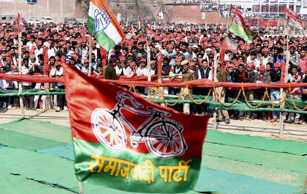 हमने लखनऊ से दिल्ली तक ऐसी सड़क बनाई है, जिस पर लड़ाकू विमान भी उतर सकते हैं – अखिलेश यादव हमने लखनऊ से दिल्ली तक ऐसी सड़क बनाई है, जिस पर लड़ाकू विमान भी उतर सकते हैं – अखिलेश यादव