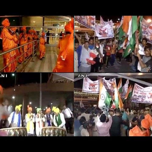 ढोल-नगाड़ों के बीच धूमधाम से स्वदेश लौटीं साक्षी ढोल-नगाड़ों के बीच धूमधाम से स्वदेश लौटीं साक्षी