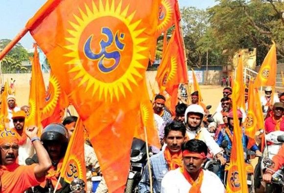 मुरादाबाद में धारा 144 लगे होने के बावजूद भी VHP कार्यकर्ताओं ने की फायरिंग! मुरादाबाद में धारा 144 लगे होने के बावजूद भी VHP कार्यकर्ताओं ने की फायरिंग!