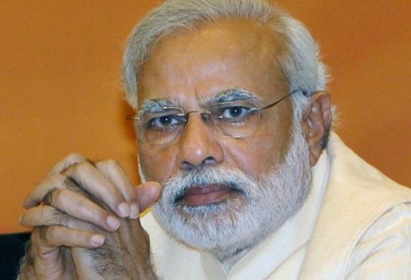 केंद्रीय सूचना आयोग ने पीएमओ से पूछा, खाते में 15 लाख कब आएंगे ? केंद्रीय सूचना आयोग ने पीएमओ से पूछा, खाते में 15 लाख कब आएंगे ?