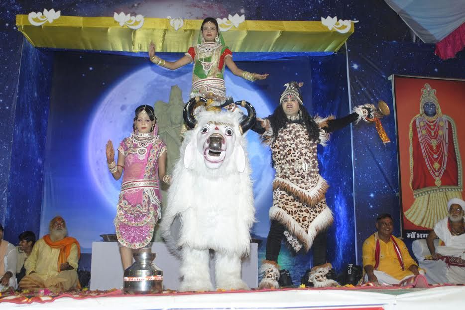 बलदेव छठ पर रंगारंग कार्यक्रम बलदेव छठ पर रंगारंग कार्यक्रम