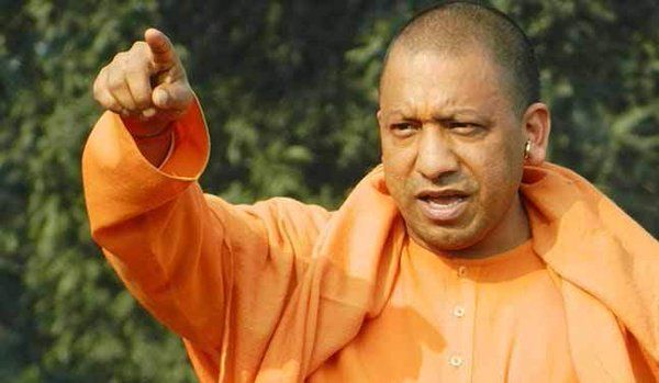 सपा पर योगी का जोरदार हमला, कहा-समाजवादियों ने लोहिया को लहूलुहान कर दिया सपा पर योगी का जोरदार हमला, कहा-समाजवादियों ने लोहिया को लहूलुहान कर दिया