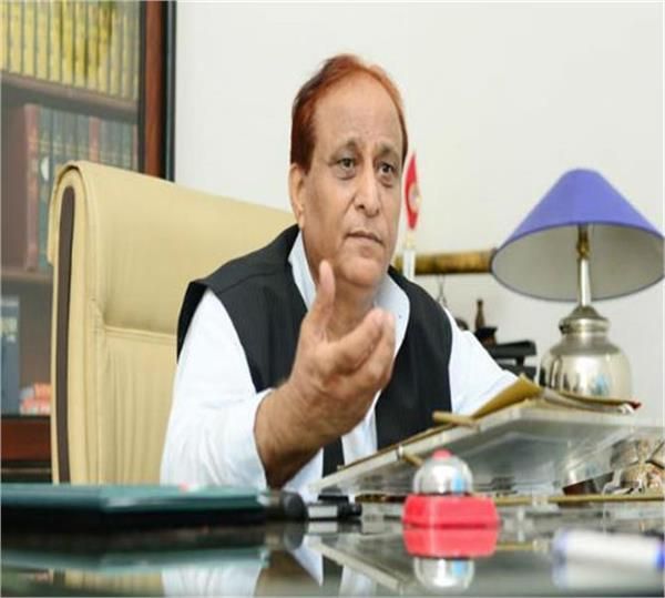 बुलंदशहर गैंगरेप: SC की फटकार के बाद बोले आज़म, ऐसा क्या कहा जो आपत्तिजनक था? बुलंदशहर गैंगरेप: SC की फटकार के बाद बोले आज़म, ऐसा क्या कहा जो आपत्तिजनक था?