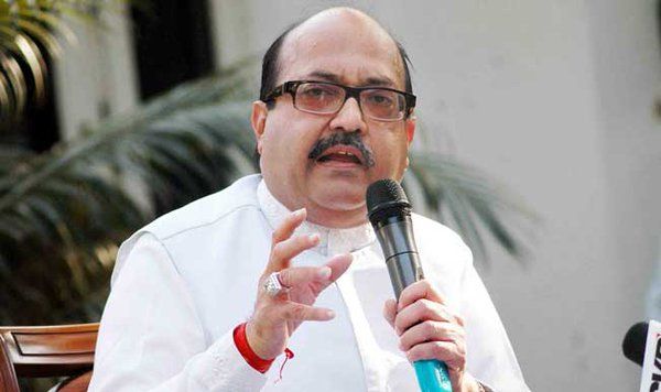 अमर सिंह ने राहुल गांधी के बयान को अशोभनीय बताया अमर सिंह ने राहुल गांधी के बयान को अशोभनीय बताया