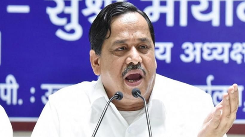 नसीमुद्दीन सिद्दीकी ने भी लांघी सीमा रेखा, संकेतों-संकेतों मे नरेंद्र मोदी को बताया हिजड़ा नसीमुद्दीन सिद्दीकी ने भी लांघी सीमा रेखा, संकेतों-संकेतों मे नरेंद्र मोदी को बताया हिजड़ा