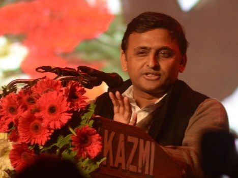 अखिलेश मंत्रिमंडल में बढ़ सकती है मंत्रियों की तादाद, जानिए किसको मंत्रिमंडल में लिया जा सकता है अखिलेश मंत्रिमंडल में बढ़ सकती है मंत्रियों की तादाद, जानिए किसको मंत्रिमंडल में लिया जा सकता है
