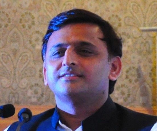 मांगने वाला अच्छा हो तो मुख्यमंत्री पद भी दे दूंगा: अखिलेश यादव मांगने वाला अच्छा हो तो मुख्यमंत्री पद भी दे दूंगा: अखिलेश यादव