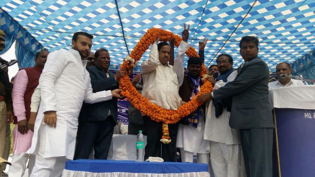 सपा का विकास नहीं दिखाई पड़ रहा- नसीमुद्दीन सपा का विकास नहीं दिखाई पड़ रहा- नसीमुद्दीन