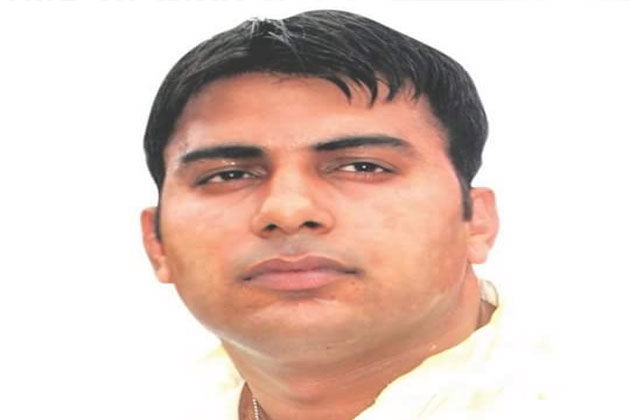 मुलायम सिंह को हत्यारा कहने पर आरएसएस प्रचारक को अमित जानी ने भेजा लीगल नोटिस! मुलायम सिंह को हत्यारा कहने पर आरएसएस प्रचारक को अमित जानी ने भेजा लीगल नोटिस!