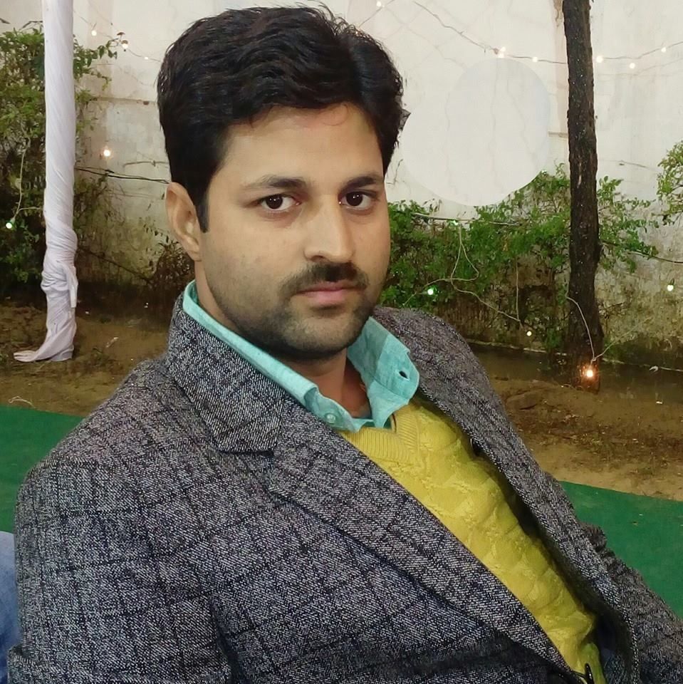युद्ध के बनते-बिगड़ते माहौल में गाँधी की याद : डॉ. मनीष पाण्डेय