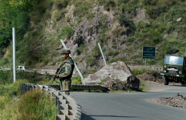 उरी हमला: ये उदाहरण यही बता रहे हैं कि कुछ दिन में थम जाएगी जुबानी जंग, भुला दी जाएगी 17 जवानों की शहादत… उरी हमला: ये उदाहरण यही बता रहे हैं कि कुछ दिन में थम जाएगी जुबानी जंग, भुला दी जाएगी 17 जवानों की शहादत…