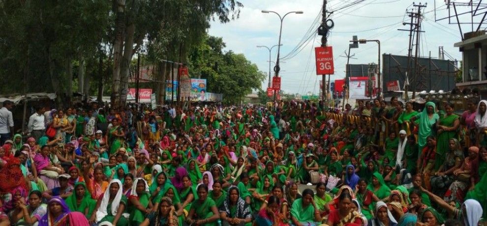 शासन ने बढ़ाया आंगनवाड़ी वर्कर्स का मानदेय, आंदोलन खत्म शासन ने बढ़ाया आंगनवाड़ी वर्कर्स का मानदेय, आंदोलन खत्म