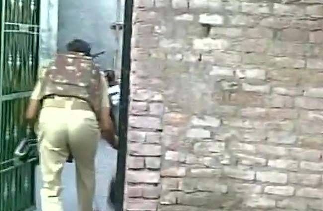 J-K: नौगाम में घुसपैठ की कोशिश कर रहे 7 आतंकी ढेर, 1 जवान शहीद